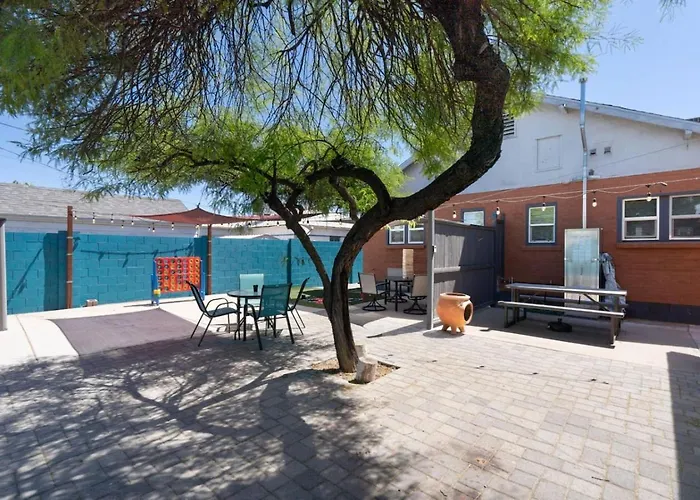 Cute & Cozy Renovated In The Heart Of * Phoenix