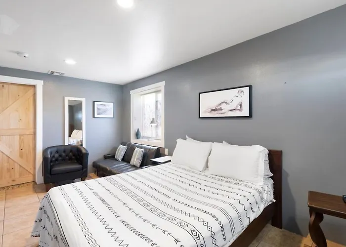 Cute & Cozy Renovated In The Heart Of Apartamento Phoenix