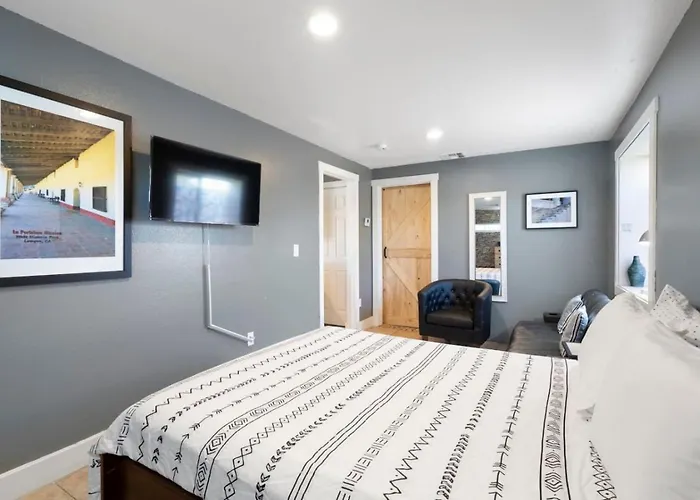 Cute & Cozy Renovated In The Heart Of Apartamento Phoenix